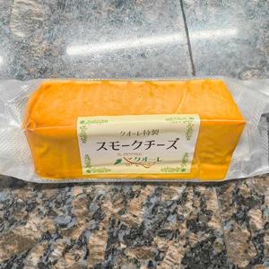 スモークチーズ180g