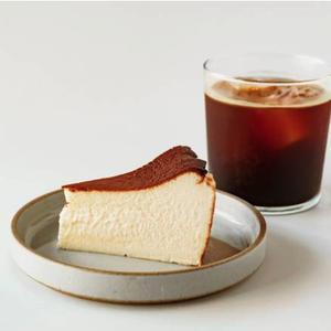 【当店人気No.1】バスクチーズケーキ+ドリンクセット|BASQUE CHEESECAKE+DRINK SET