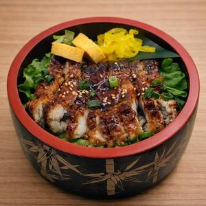 鰻のひつまぶし丼