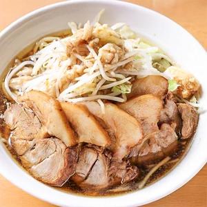 2.豚「マシ」ラーメン   Yoshioka Special Pork Ramen, 3 Roasted Porks Added