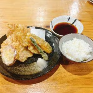 豚天定食(豚3・かぼちゃ1・アスパラ1・さつまいも1)【天つゆ】