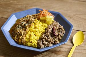 やみつきキーマ＆ほろほろチキン(あいがけ)