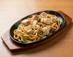 大和地鶏特選焼きうどん