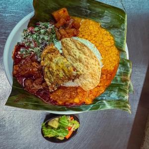 チキンカレーCurry and Rice