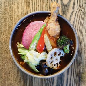煮込みチキンと野菜のカレー