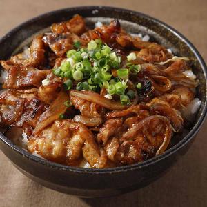 豚カルビ丼
