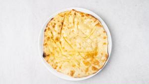 チーズナン - Cheese Naan