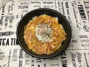 カルボナーラ丼 Carbonara rice bowl