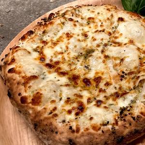 チーズフォカッチャ