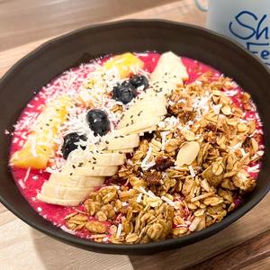 ピタヤボウル Pitaya bowl