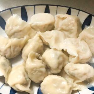酸菜水餃6個