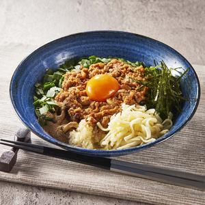 チーズ入り！台湾まぜそば 生卵・ラー油・酢付き(麺200g)