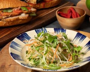 青パパイヤとハムのサラダ Green Papaya and Ham Salad