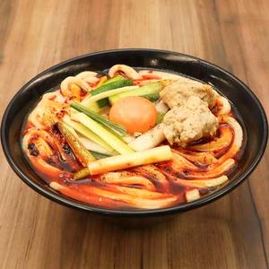 特製麻辣鶏白湯うどんSpeciaiiy spicy chicken bese UDON noodle