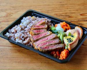 牛カツ弁当