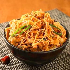 【満足】お箸が止まらない激旨！チーズヤンニョム豚丼+濃厚！ちょいカレー付き(お肉400g)