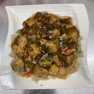 麻婆刀削麺
