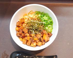 チャーシュー丼大盛
