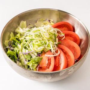 新鮮トマトサラダ