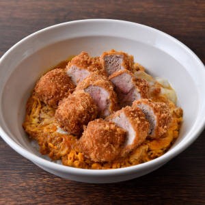 とんかつ檍のひれかつ丼(ひれ 約170g・かつ後のせ)