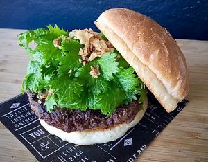 【限定バーガー】アボカドわさびバーガー