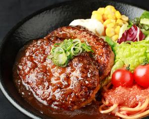 Wサイズシャリアピンソースハンバーグ