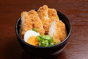 チキンカツ丼