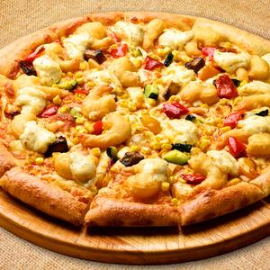 彩り野菜とエビフリットのピザ
