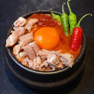 豚ホルモンスンドゥブ