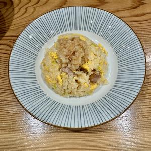 背脂チャーハン