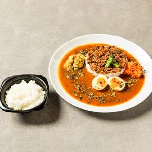 牛だしスパイスラグーキーマカレー弁当+ライス追加200g(別容器)