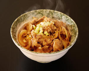 豚の生姜焼き丼