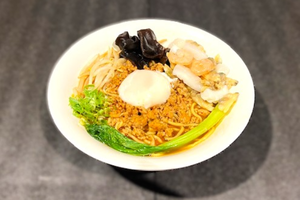 海鮮旨辛肉みそ麻辣