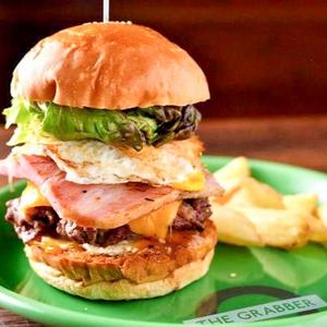 ベーコンエッグチーズバーガー【ポテト付きのセット】