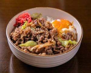 牛焼肉温玉丼