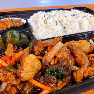 特製醤ホルモン炒め弁当