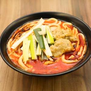 つくねとネギの麻辣鶏白湯うどんSpicy Chicken bese UDON noodle with Chicken ball and Green onion