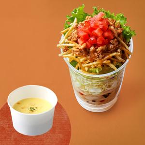 ピリ辛ひき肉とさくさくポテトのサラダパスタ(選べるサイドメニュー)