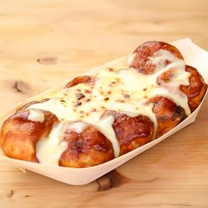 【人気】とろーり炙りチーズ たこ焼き12個入り