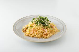 【季節限定】春香る桜えびと和香草のペペロンチーノ Spring-Scented Sakura Shrimp Japanese Herb Peperoncino