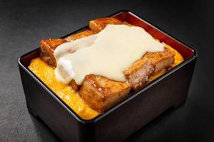(竹)豚亭チーズのせ (Special) Tontei Cheese Topping
