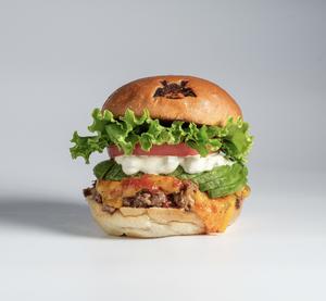アボカドチーズバーガー