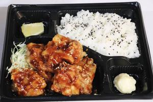 手作りヤンニヨムチキン弁当【Yangnyeom chicken bento】