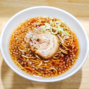 ラーメン(刻み玉ねぎ、刻み長ねぎ、チャーシュー1枚)