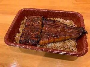 ジョニーのからあげ うな重 上