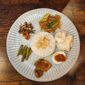 ナシウドック Nasi Uduk
