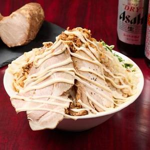 【マヨネーズ】豚骨爆盛り汁なしラーメン [Mayonnaise] Tonkotsu Ramen without Soup