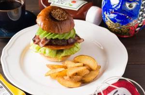 アボカドベーコンチーズバーガー Avocado, Bacon ＆ Cheese Burger
