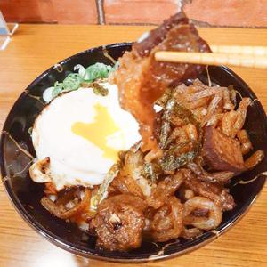 和牛ぼっかけアドル丼