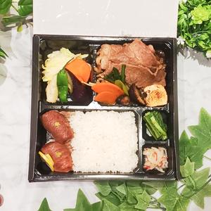 和牛すき焼きと肉寿司弁当